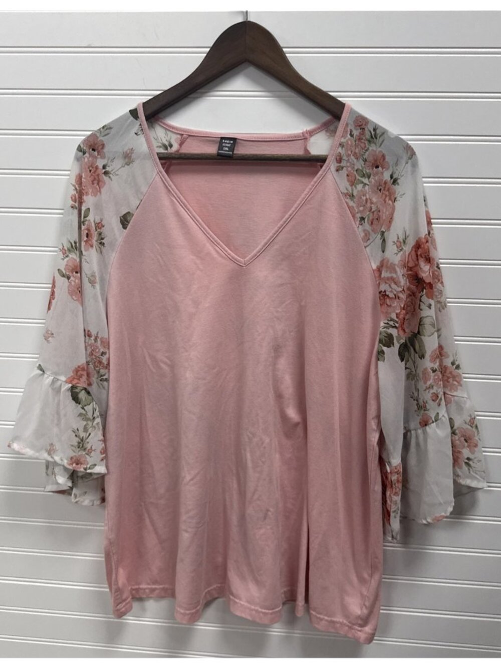 Shein Curve Pink Floral Sheer Sleeve Cute Spring V neck Short Sleeve Blouse 1XL